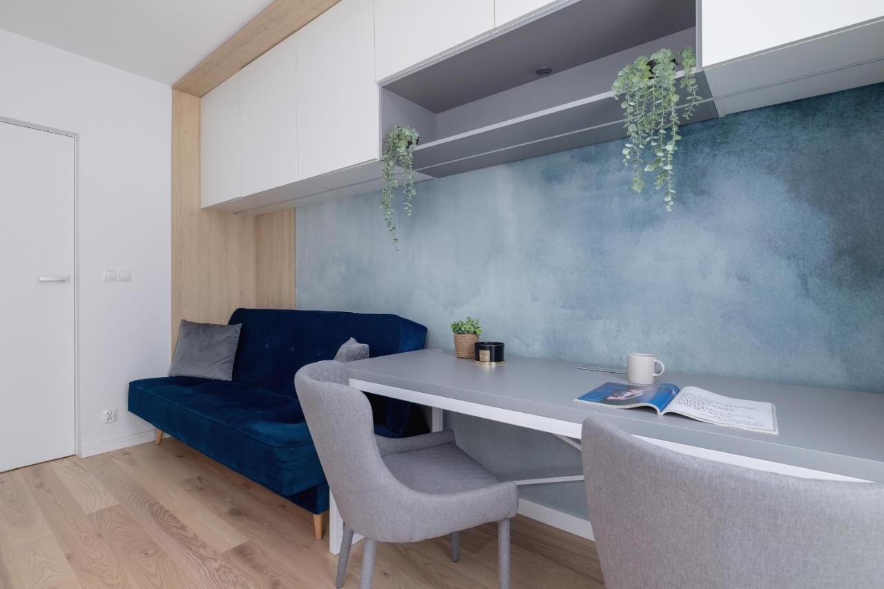 Vetulaniego Apartment With Air Conditioning & Parking By Renters Prestige Krasków Eksteriør bilde